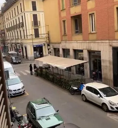 House In Porta Venezia Apartment